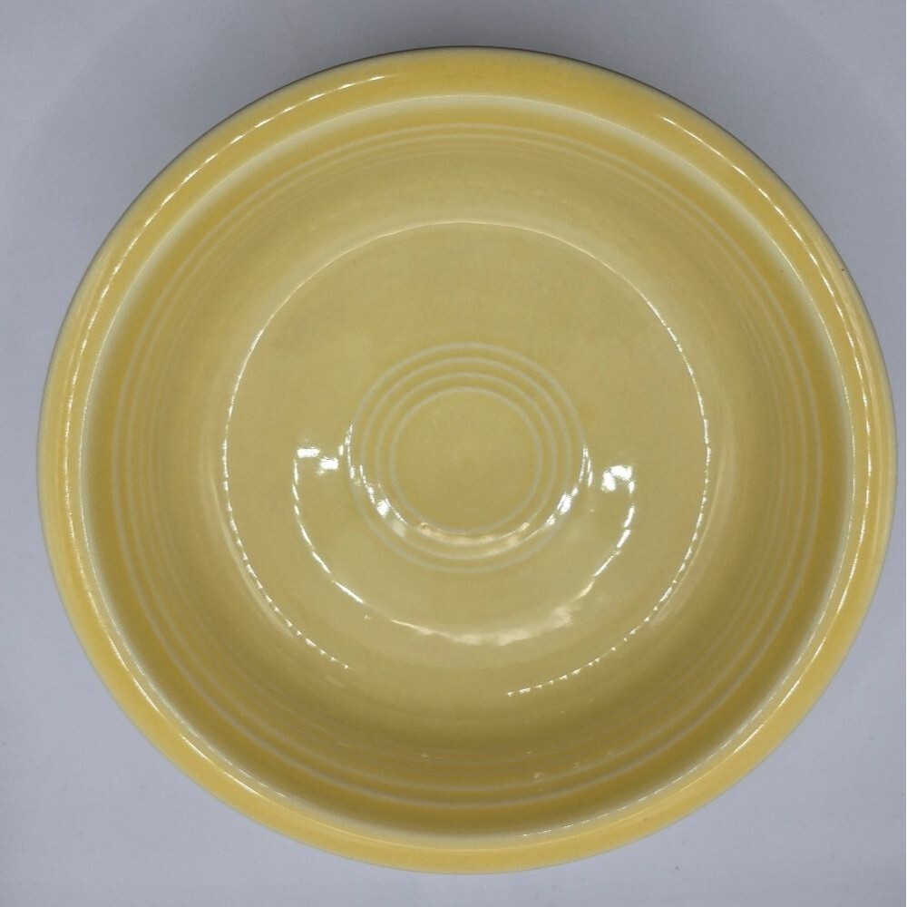 VINTAGE FIESTAWARE Ivory 7 inch BOWLS BY HOMER LAUGHLIN MADE IN USA
